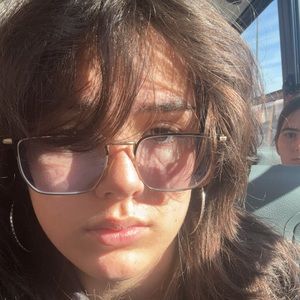 Meet your Posher, Kelley